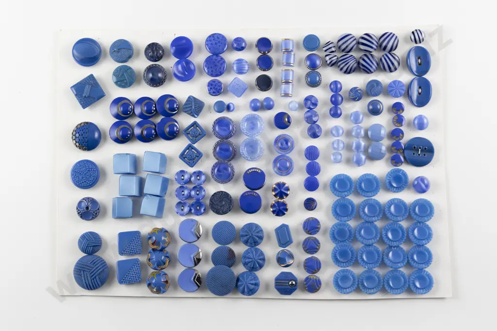 Collection Victorian & Art Deco Blue Glass Buttons Image 1++