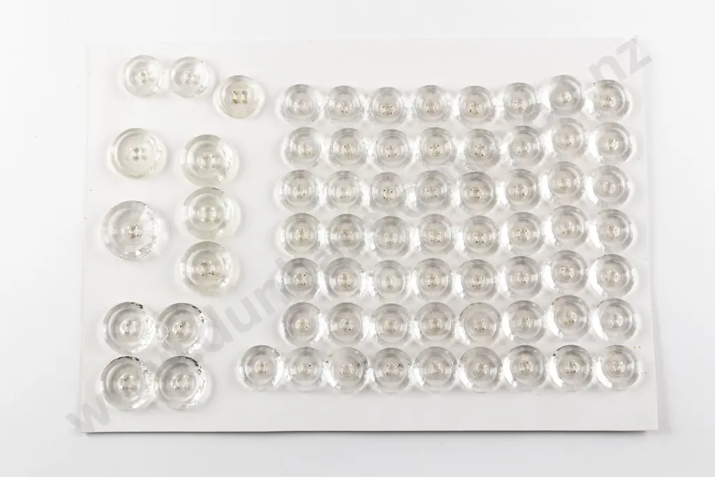 Collection Victorian Clear Glass Buttons Image 1++
