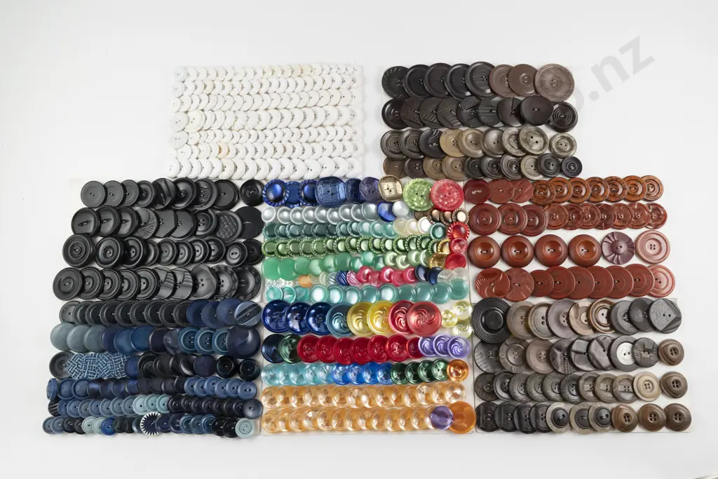 Collection Assorted Vintage Plastic Buttons Image 1++