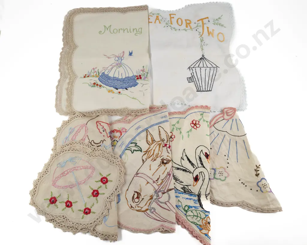 Six Vintage Embroidered Linen Tray Cloths & Sets Image 1++