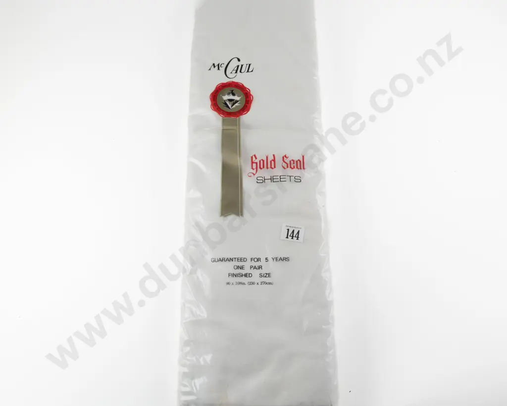 McCaul Pair Gold Seal Linen Sheets Image 1++