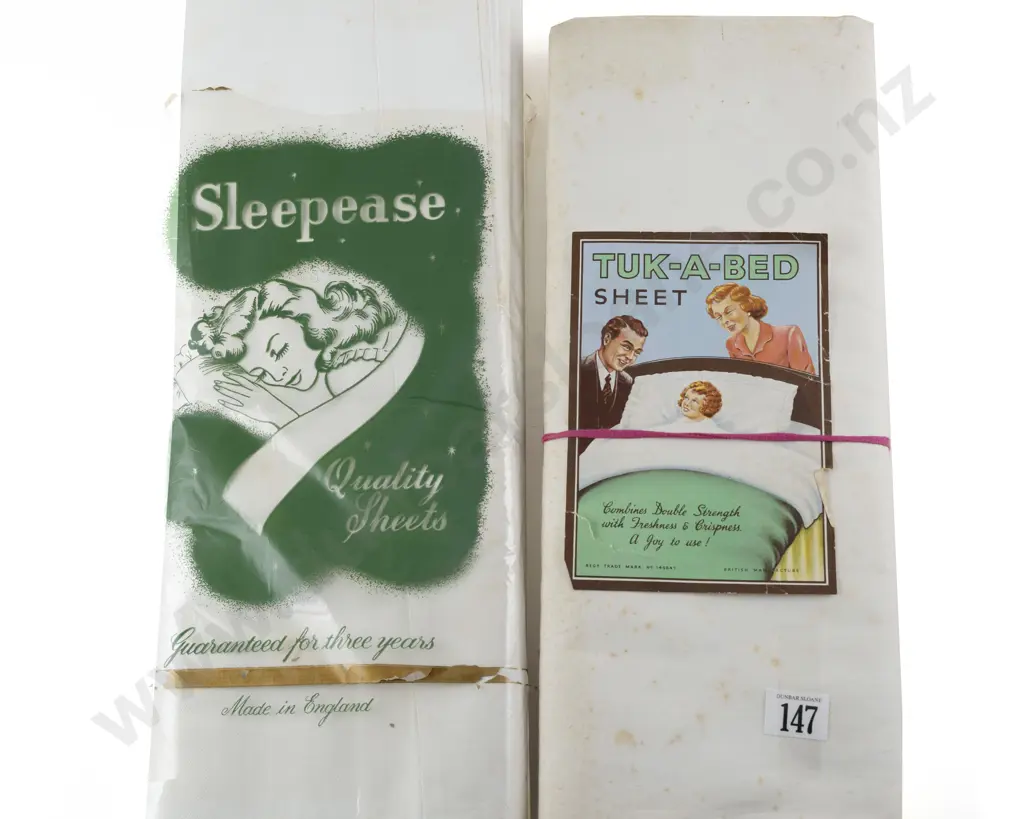 Two Pair Vintage Linen Single Sheets Image 1++