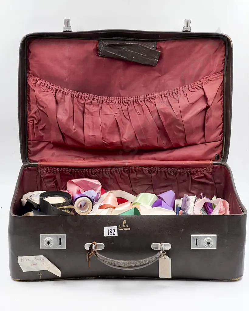 Collection Assorted Vintage Ribbon Image 1++