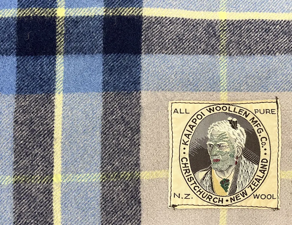 Vintage Kaiapoi All Wool Travel Rug Image 1++