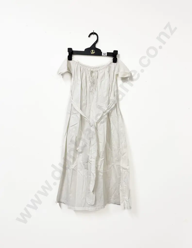 Victorian Cotton & Broderie Anglaise Lace Christening Gown & Petticoat Image 1++