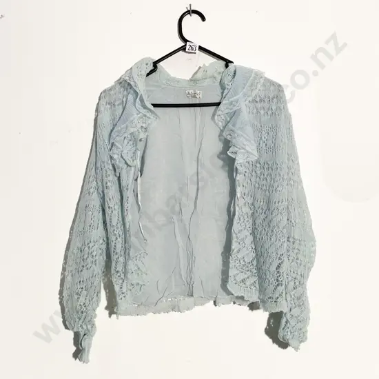 Monthill England !950s Bed Jacket & Shawl