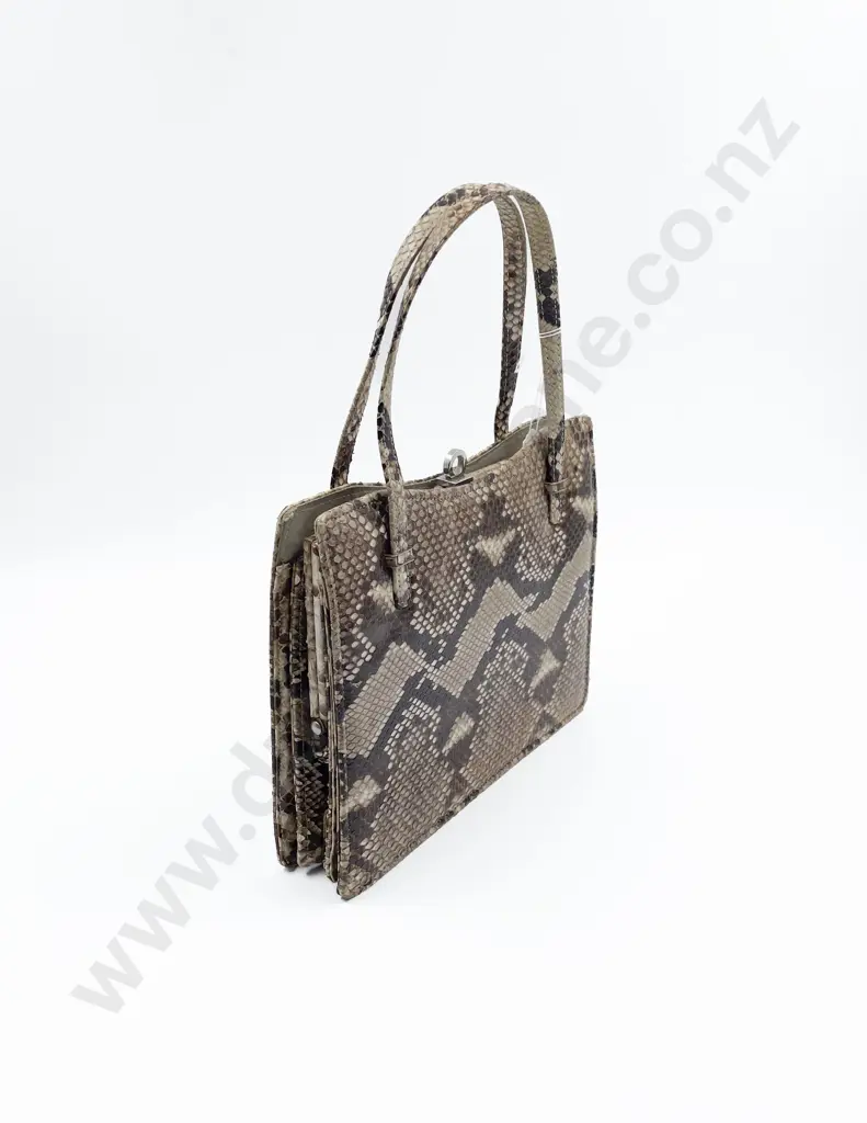 Vintage Snakeskin Handbag Image 1++