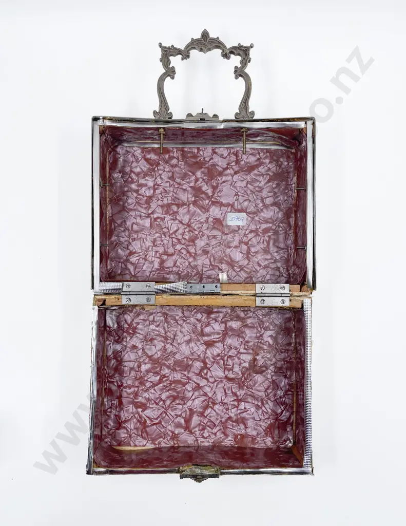 Victorian MOP Handled Work Box Image 1++