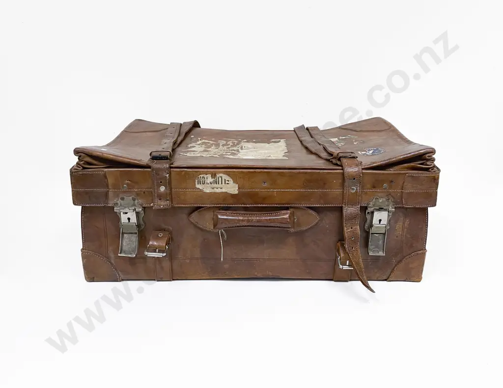 Early C20th Heavy Leather Steam Liner Cabin Suitcase Image 1++