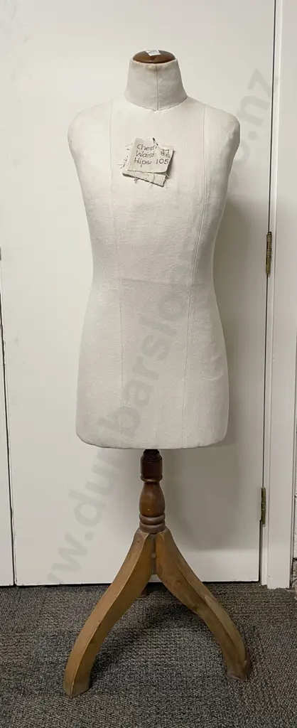 Late Victorian/Edwardian Tailors Dummy on Turned Adjustable Tripod Stand Image 1++