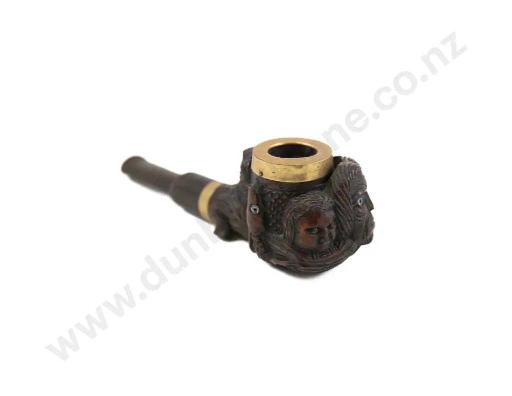 A Carved Wood Tobacco Pipe By Thomas Heberley (1876 - 1937) Image 1++