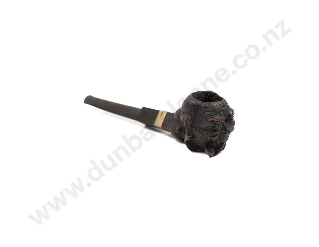 A Carved Wood Tobacco Pipe By Thomas Heberley (1876 - 1937) Image 1++