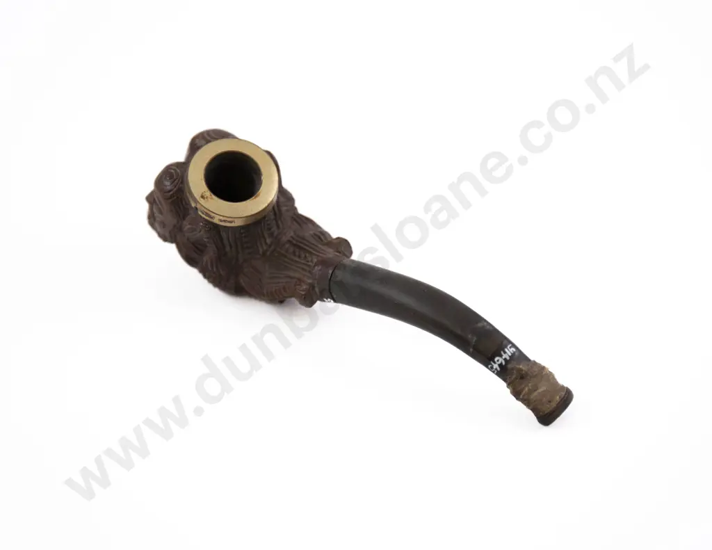 A Carved Wood Tobacco Pipe By Thomas Heberley (1876 - 1937) Image 1++