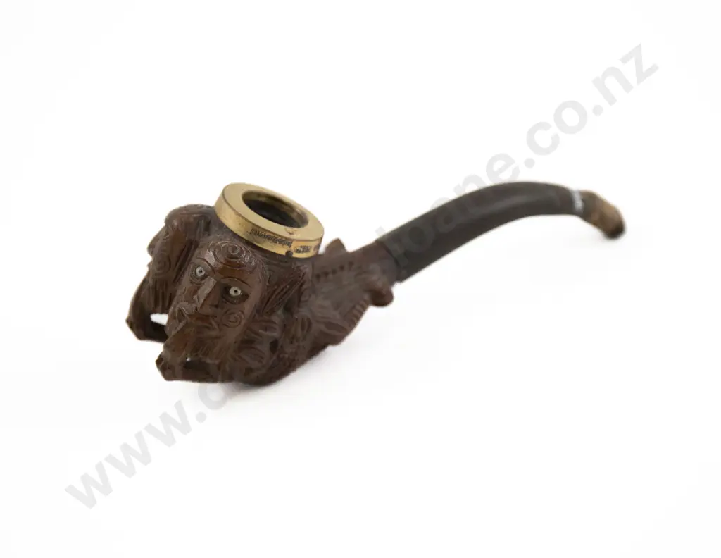 A Carved Wood Tobacco Pipe By Thomas Heberley (1876 - 1937) Image 1++