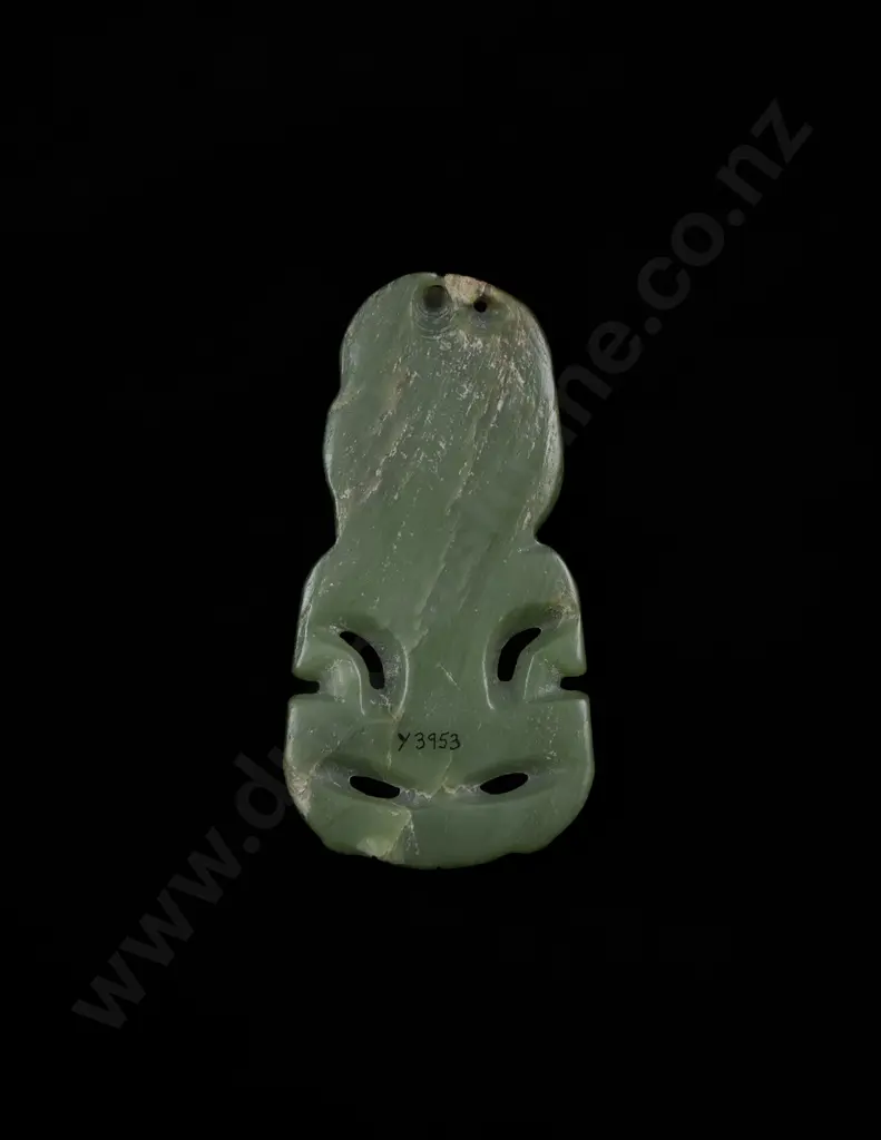 A Large 18th Century Hei Tiki Image 1++