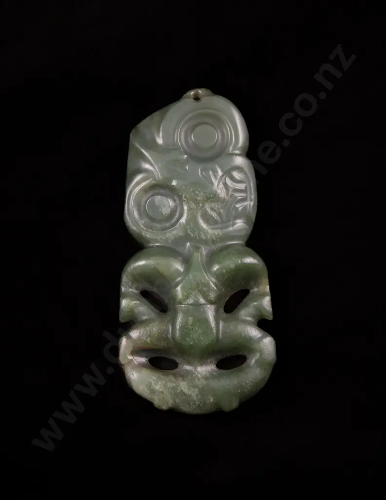 A Large 18th Century Hei Tiki Image 1++