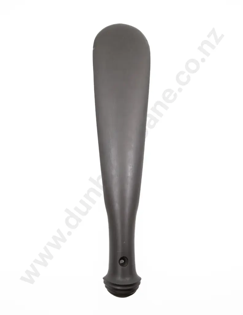 A Superb Large 18th Century Patu Onewa Image 1++