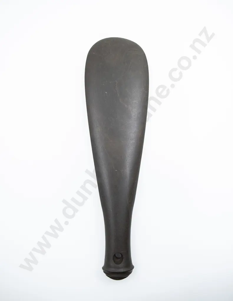 A Large 18th Century Patu Onewa Image 1++