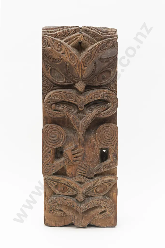 A Late 19th Century Poupou Section Image 1++