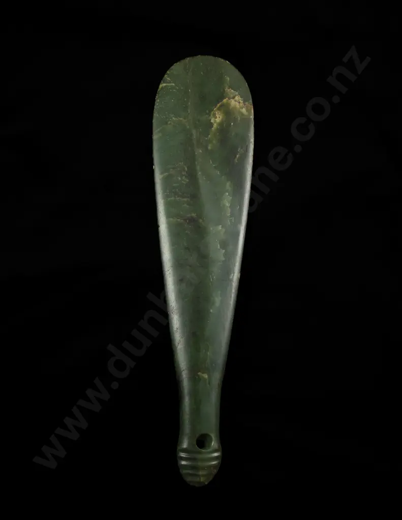 A Large 18th Century Mere Pounamu Image 1++