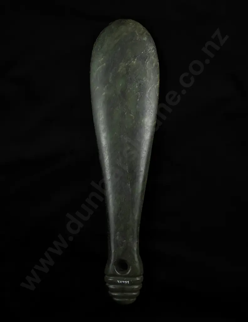 A Large 18th Century Mere Pounamu Image 1++