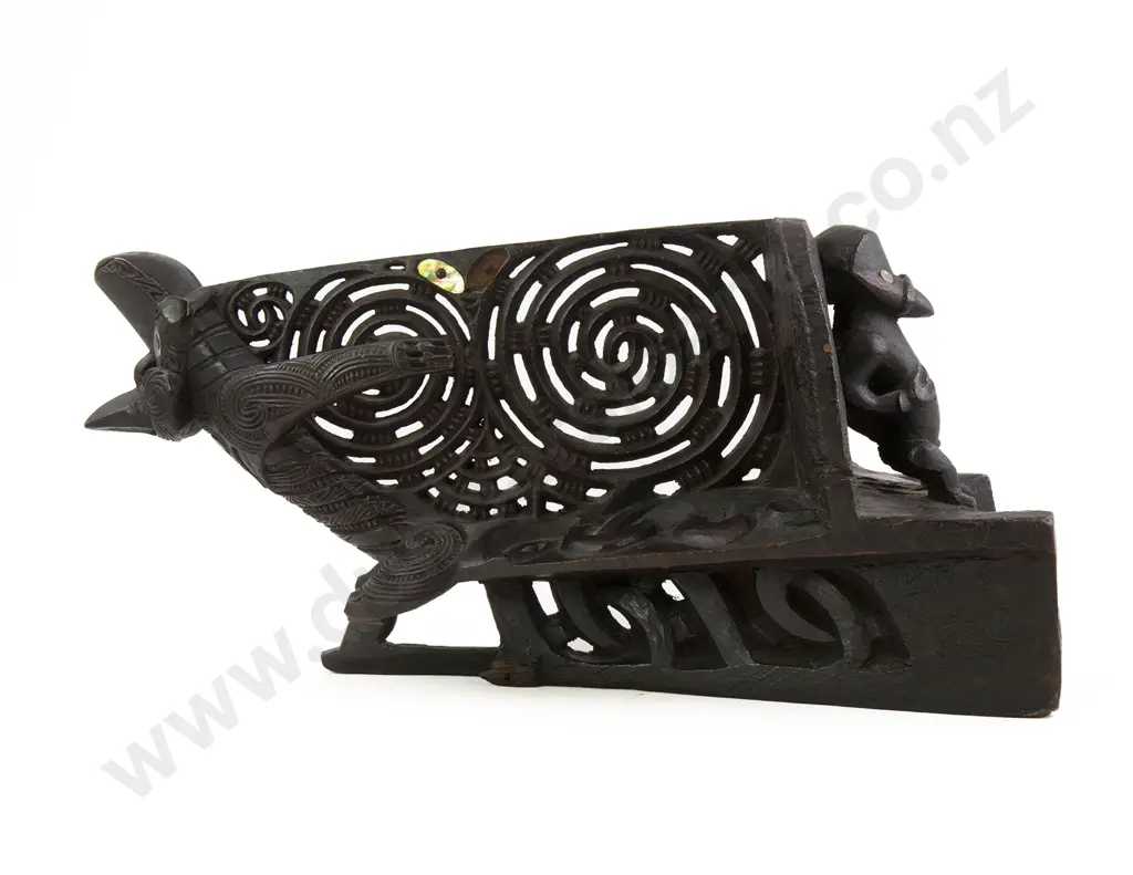 A 19th Century Tauihi (Model Canoe Prow) Image 1++