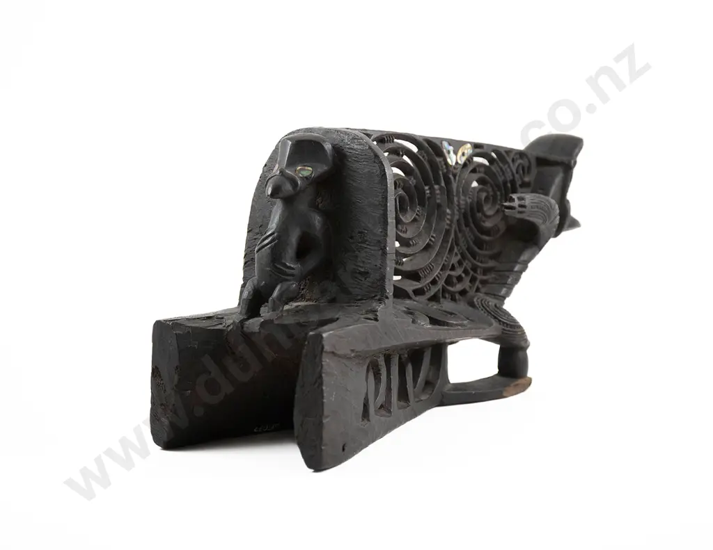 A 19th Century Tauihi (Model Canoe Prow) Image 1++