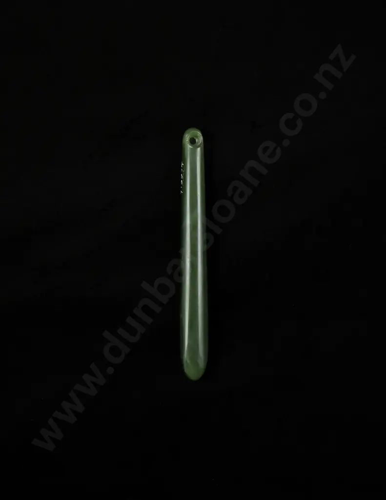 A 19th Century Pounamu Kuru (Pendant) Image 1++