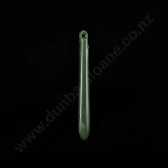 A 19th Century Pounamu Kuru (Pendant)