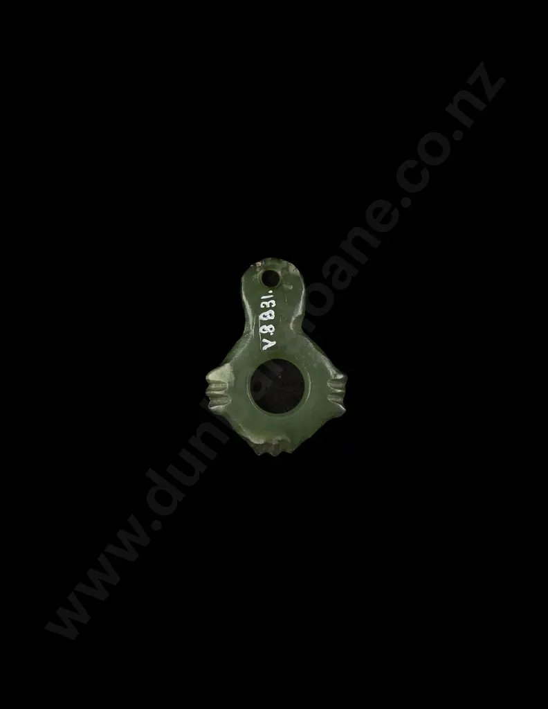 An Early 19th Century Kakapora (Bird Leg Ring) Image 1++