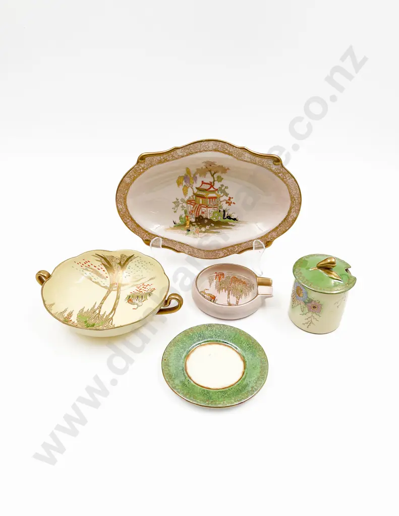 Small Quantity of Assorted Carlton Ware Image 1++