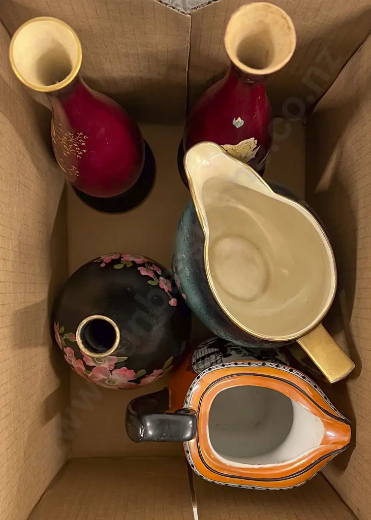 Small Box of Assorted Carlton Ware Image 1++
