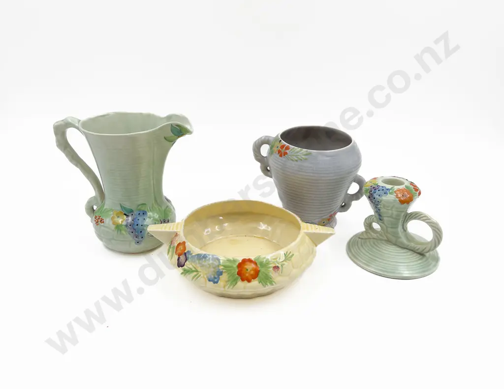 Small Box of Assorted Carlton Ware Image 1++