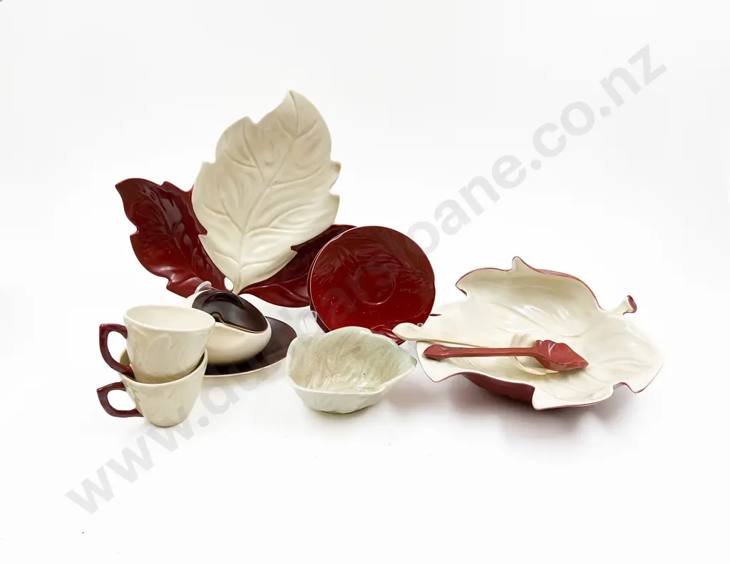 Small Box of Assorted Carlton Ware Image 1++