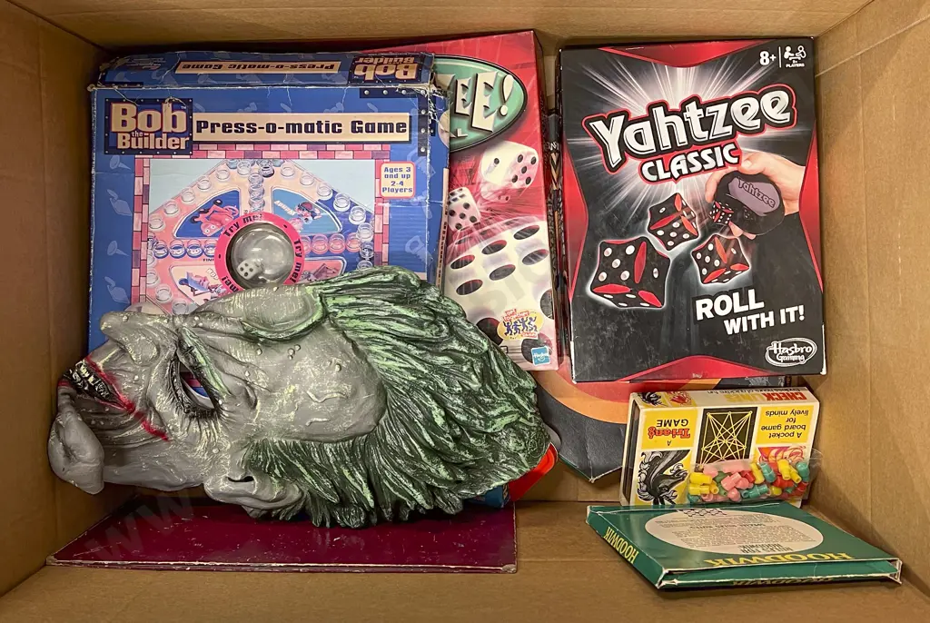 Box of Assorted Puzzles and Games etc Image 1++