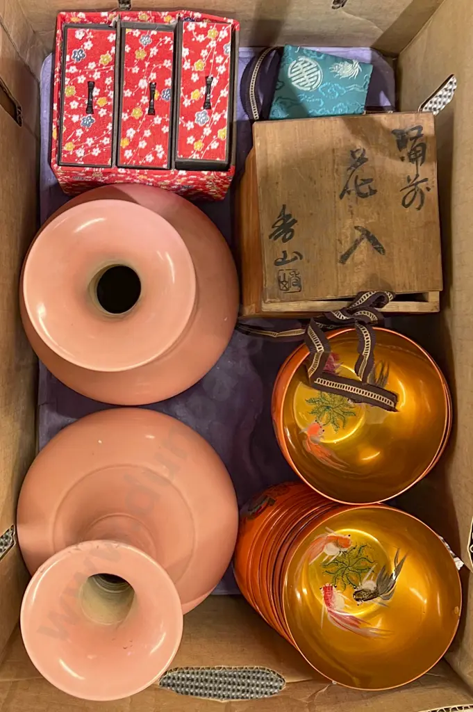 Box of Assorted Including Pair of Asian Vases and Lacquer Bowls etc Image 1++