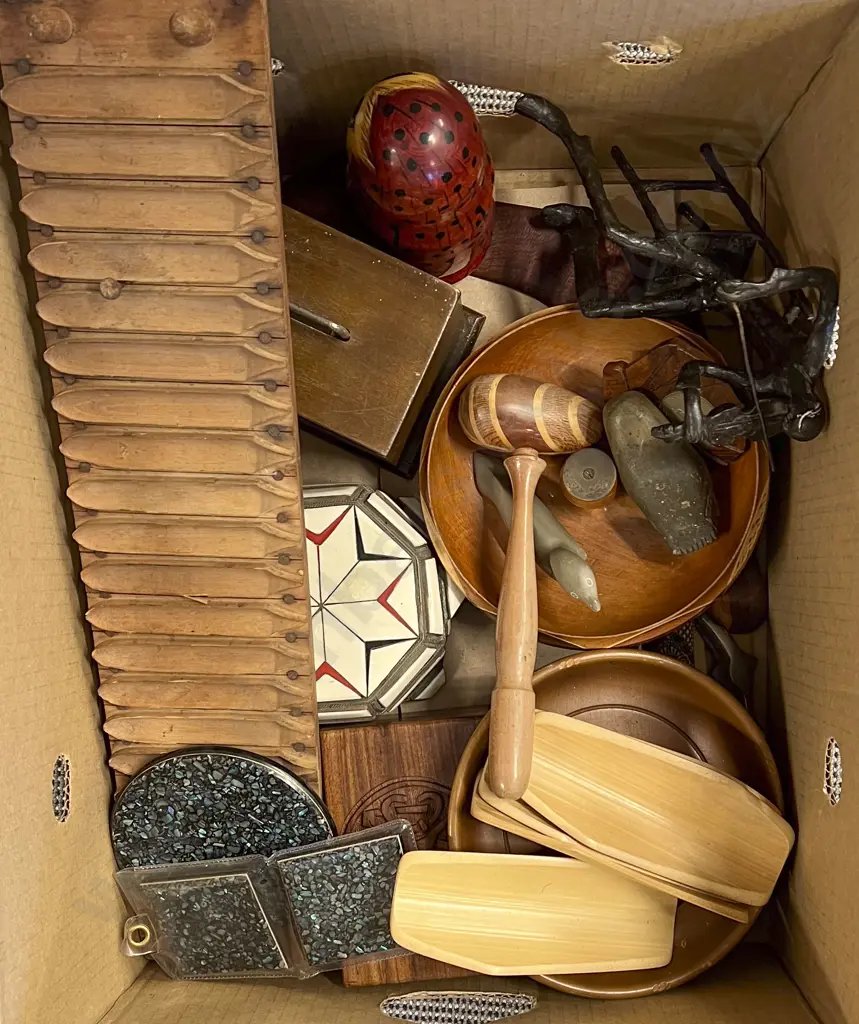 Box of Assorted Vintage Woodware etc Including Nut Bowl Image 1++