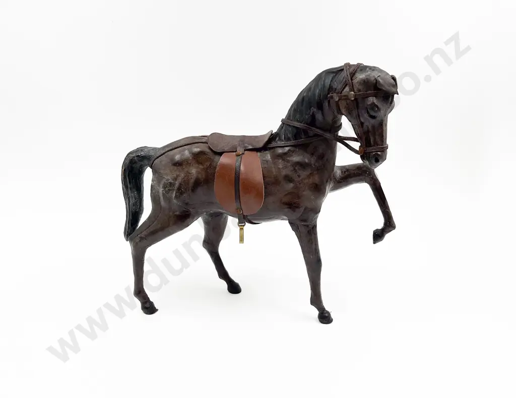Leather Horse Ornament Image 1++