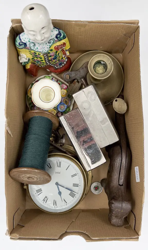 Box of Assorted Vintage Image 1++