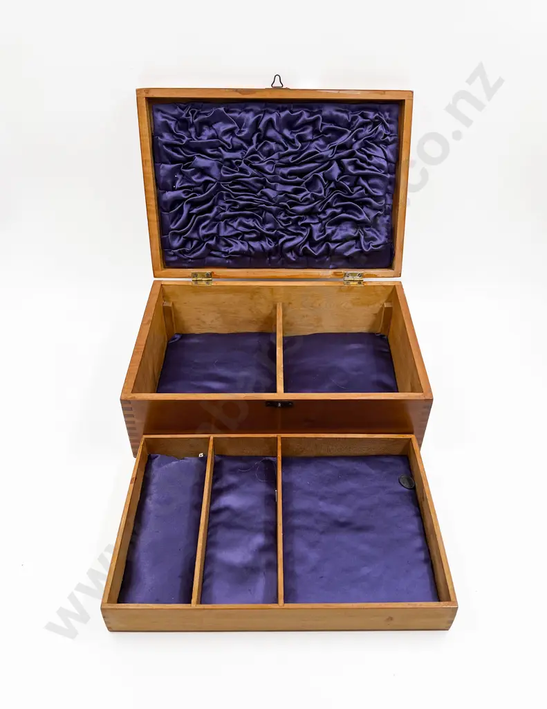 Jewellery Box Image 1++