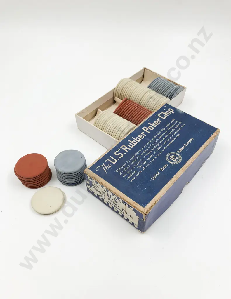 Two Boxes of Vintage US Rubber Poker Chips Image 1++