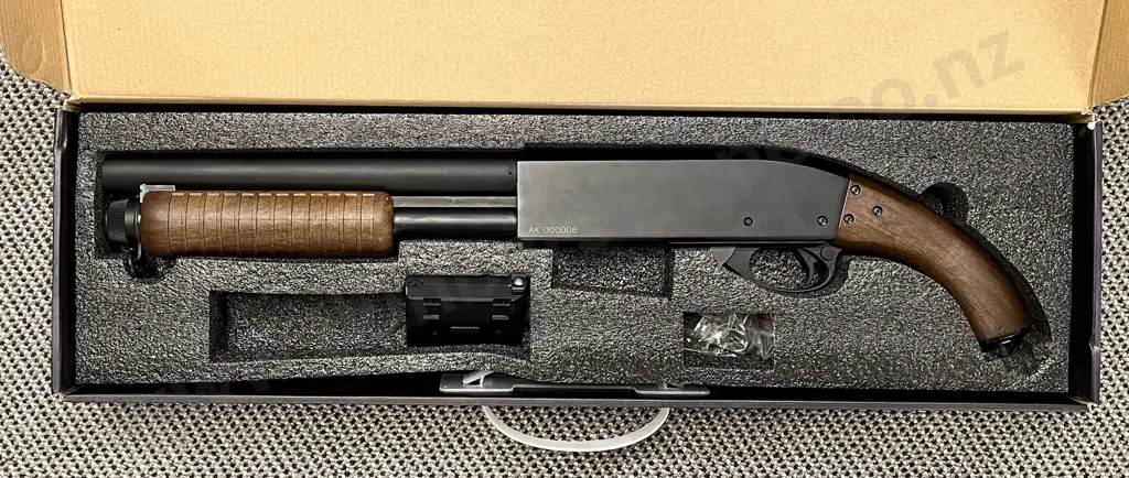 A&K Air-Soft 8870 Spring Pump Action Shotgun Image 1++