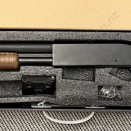 A&K Air-Soft 8870 Spring Pump Action Shotgun