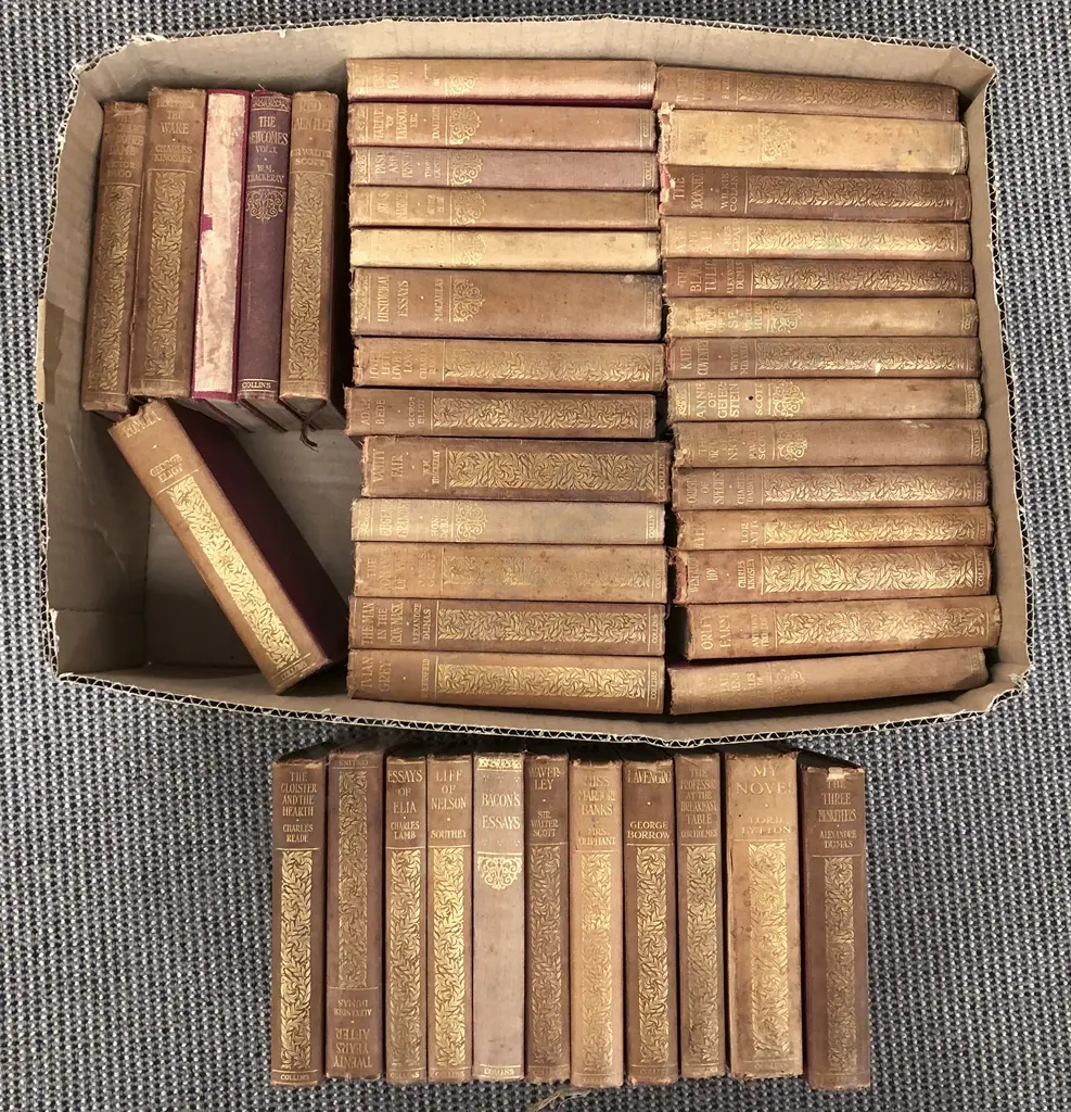 Box of Assorted Vintage Books Image 1++