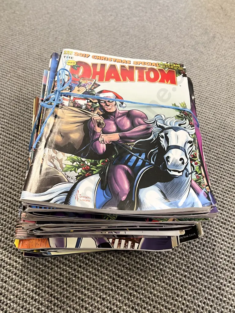 Small Quantity of Phantom Comics Image 1++