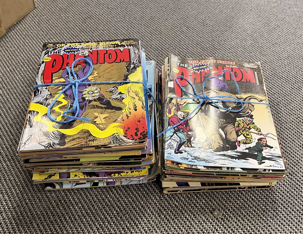 Small Quantity of Phantom Comics Image 1++