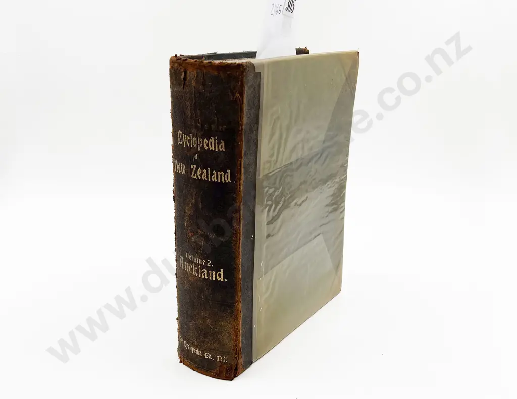 Encylopedia of NZ Volume II Auckland Image 1++