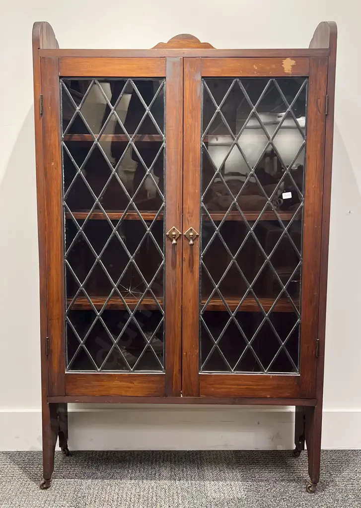 Slender Bookcase Image 1++