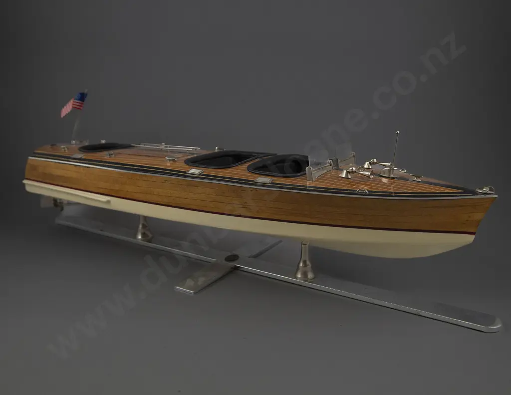 Wooden Model Of A Vintage 3 Cockpit Speedboat Image 1++