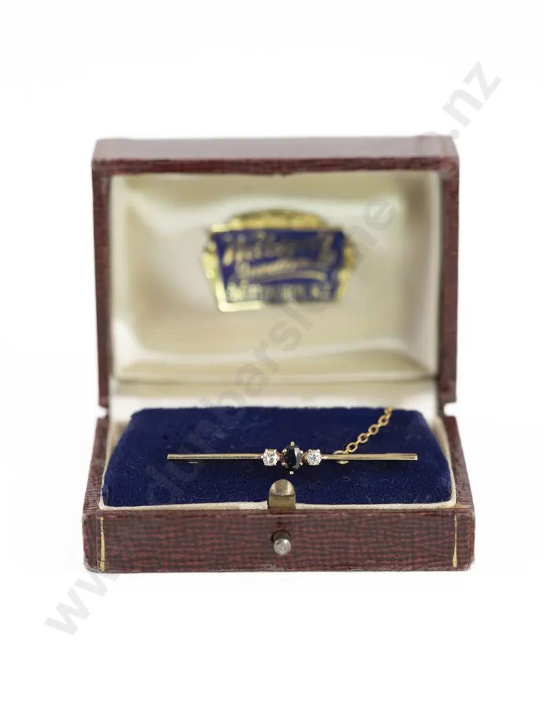 18ct Three Stone Sapphire and Diamond Bridge Bar Brooch Image 1++